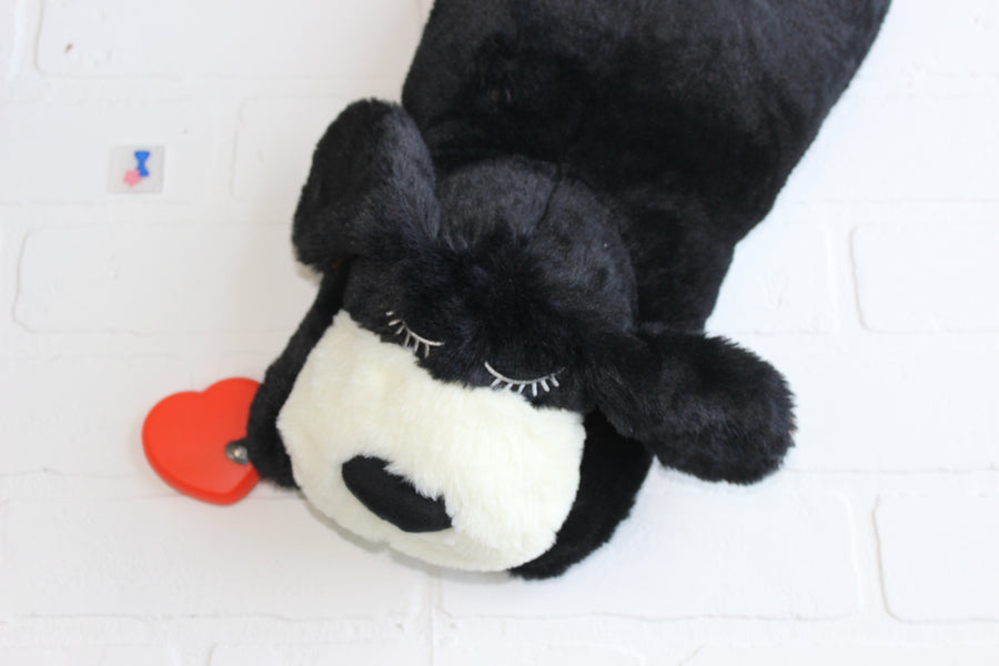 Black and White Hound Cuddle Buddy With Heartbeat for Separation Anxiety